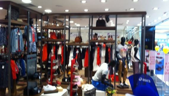 Passarela Calçados Shopping Jaraguá